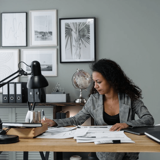 Greenwall Monvex - Team of Cryptocurrency Experts